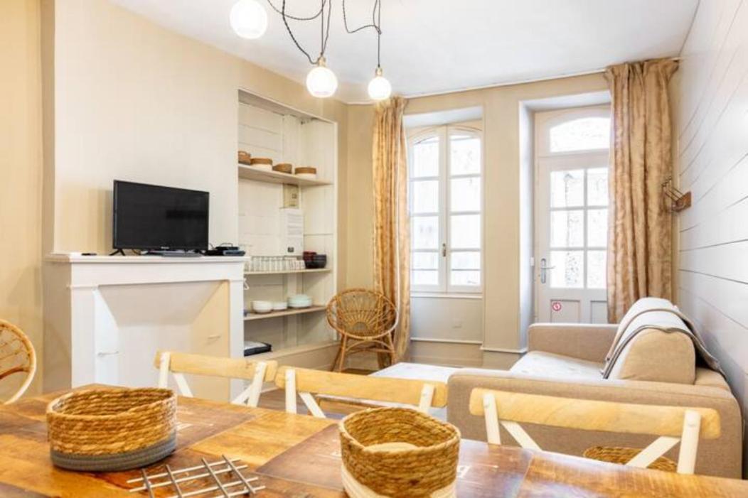 Le Rustique Chic Tout Confort Шатору Экстерьер фото